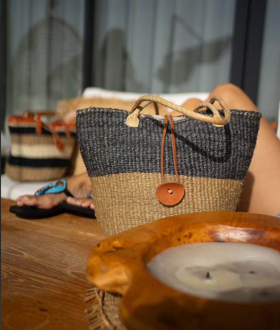 Woven Bag - Blue Tipped